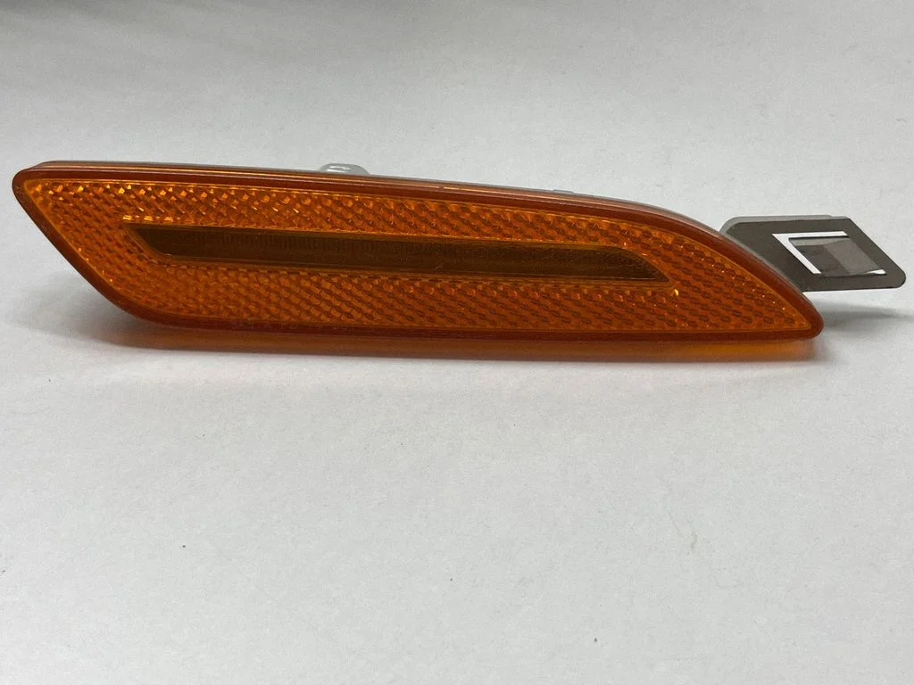 Front fender indicator light 7P5945128