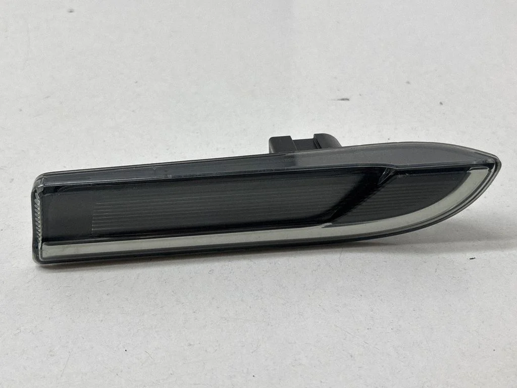 Front fender indicator light – Porsche Panamera (970) (2009-2017)