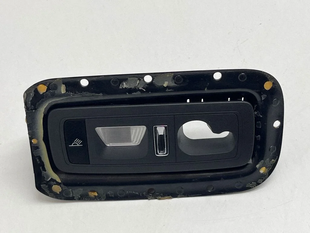 Rear seat light 156063791