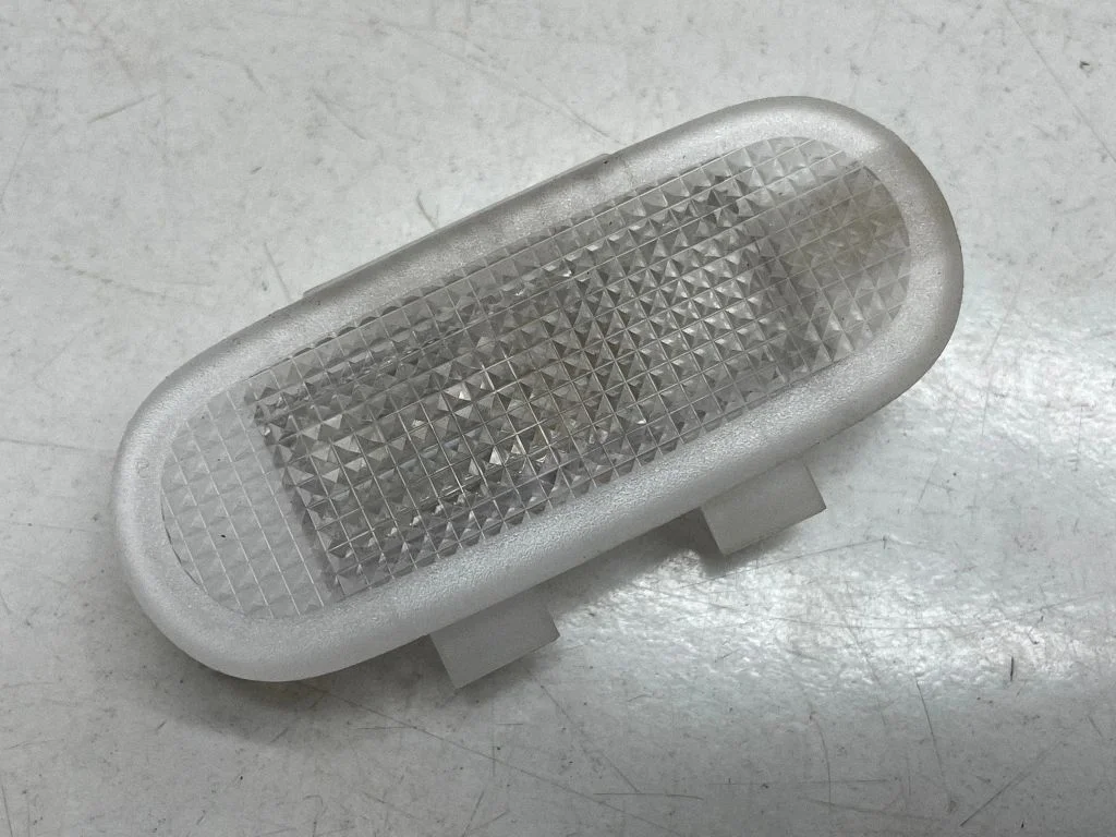 Boot/trunk interior light 6200163892