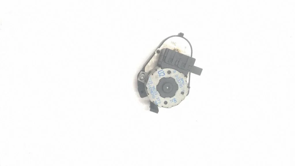 A/C air flow flap actuator/motor – BMW 5 Series E39 (1996-2003)