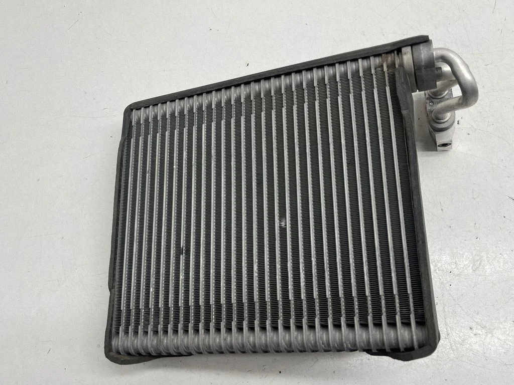 Air conditioning (A/C) radiator (interior) – Nissan Qashqai (2010-2014)