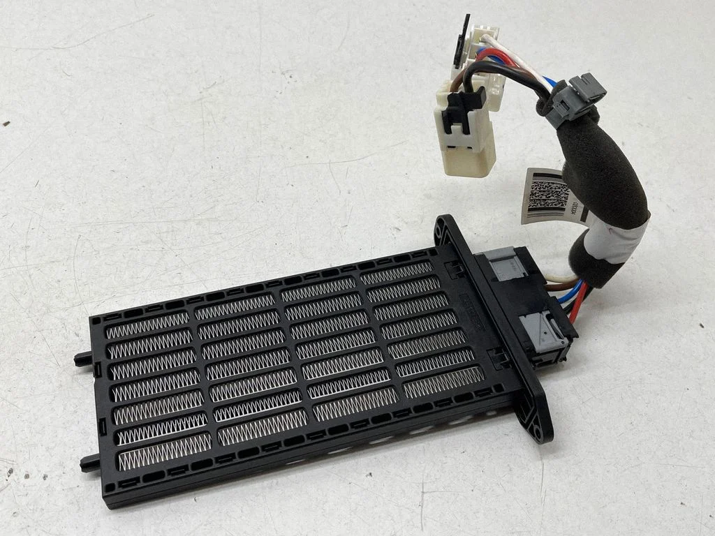 Elektriline salongi küttekeha radiaator 710260460300