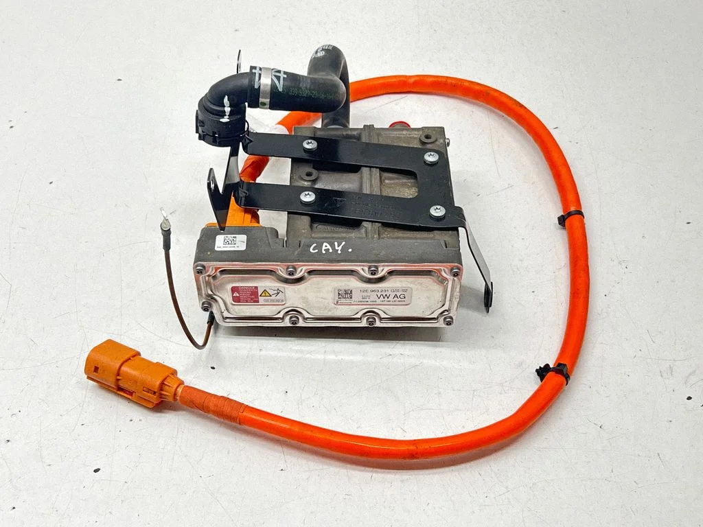 Electric engine pre-heating system (optional) – Porsche Cayenne (92A) (2010-2017)