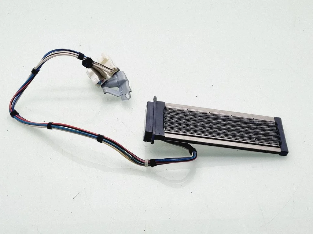 Elektriline salongi küttekeha radiaator 0134100243