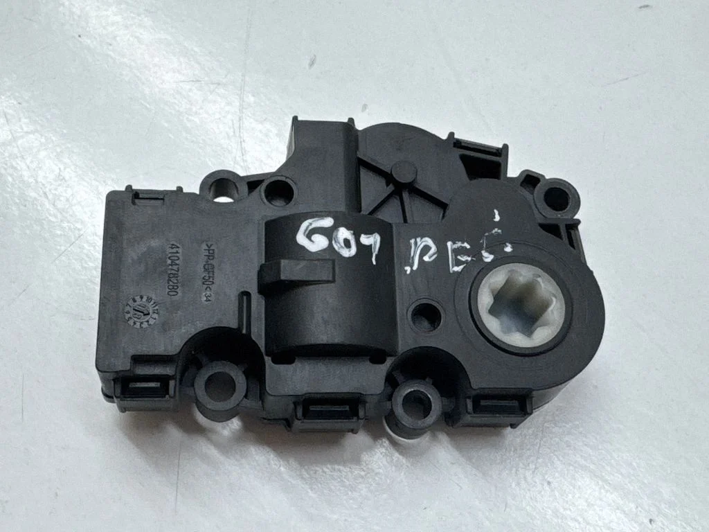 Õhuklapi mootor / ajam EGP0006
