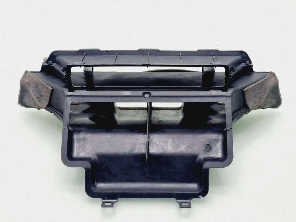 Salongi kütte- ja kliimaploki plastkorpus 5587160040