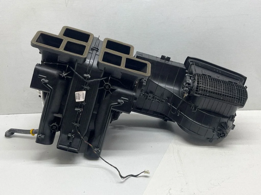 Interior heater climate box assembly CZ116242755