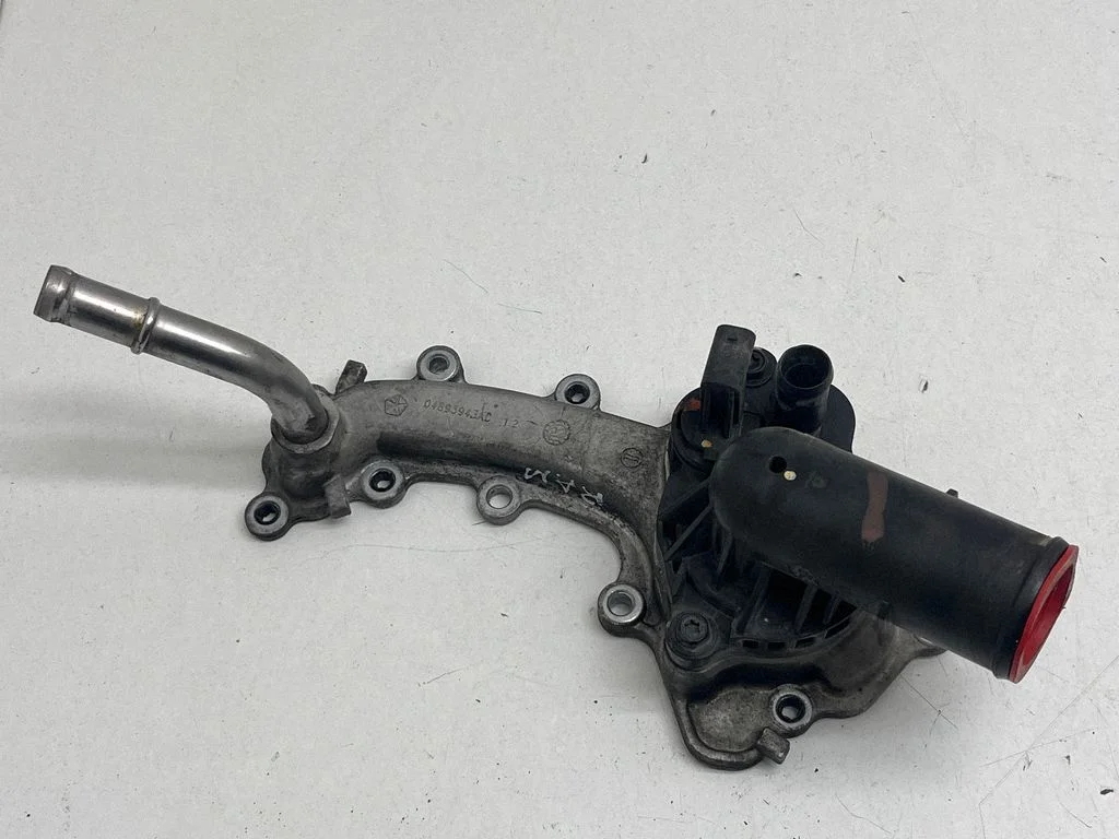 Thermostat/thermostat housing 04893926AG
