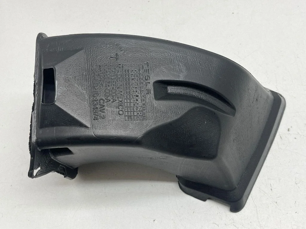 Salongi õhukanal – Tesla Model Y (2020-)