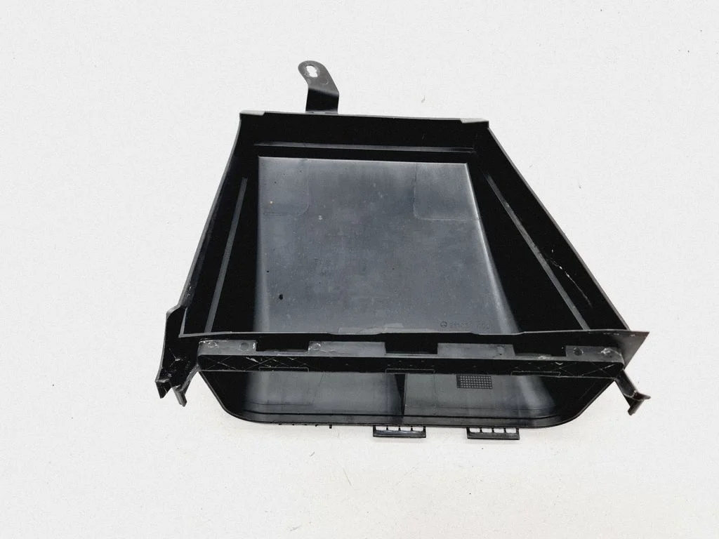 Cabin air micro filter frame (part) – Mercedes-Benz E-Class W211 (2002-2009)