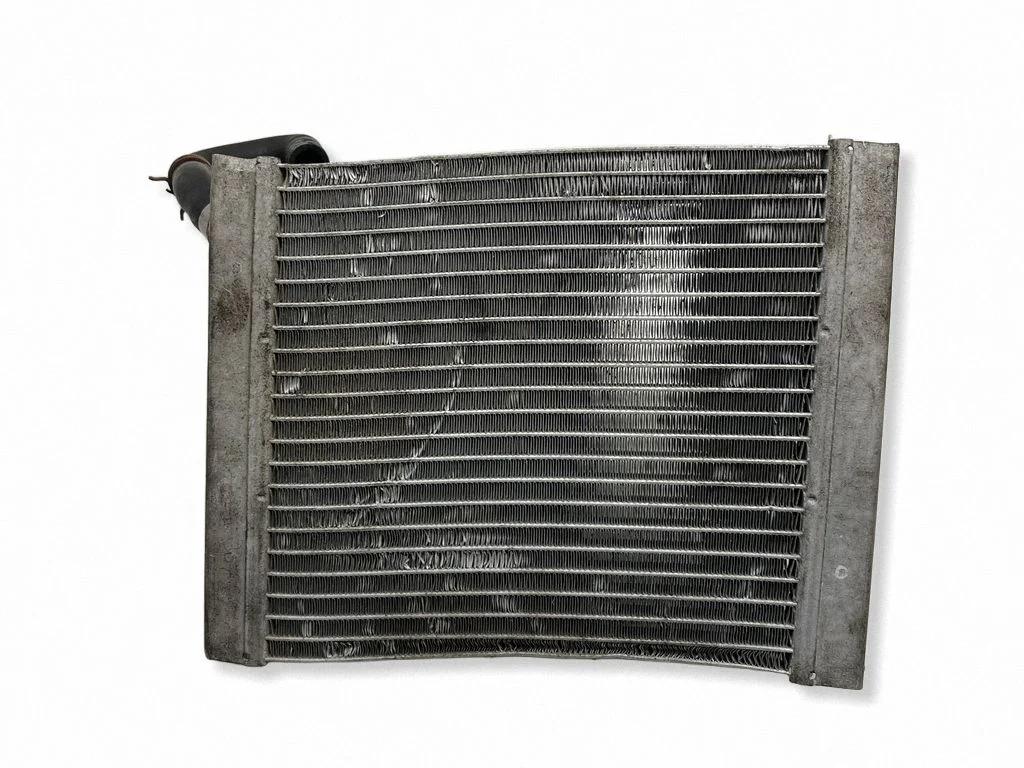 Jahutusvedeliku radiaator 31368691