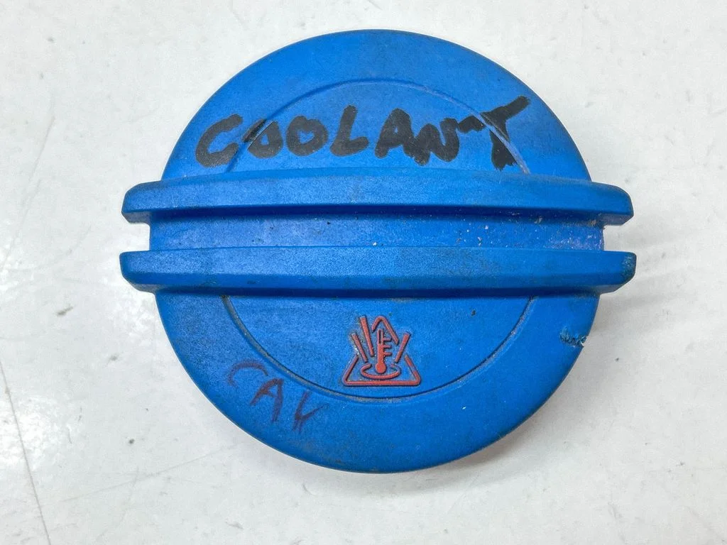 Coolant expansion tank/reservoir cap 3B0121321