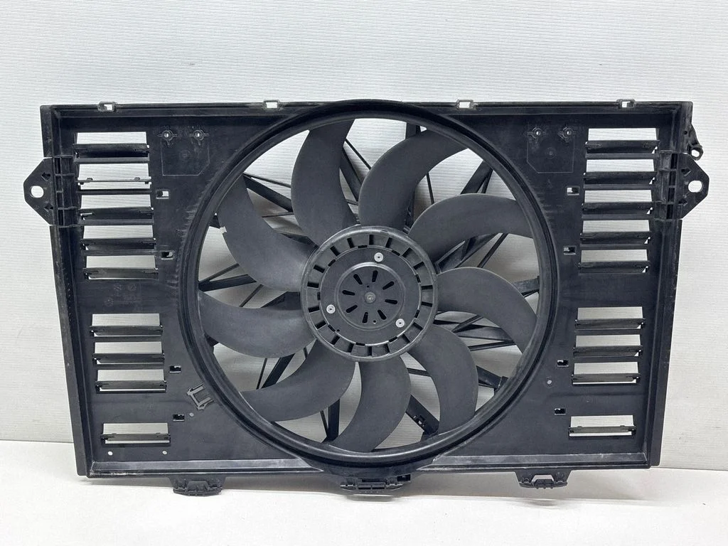 Radiaatori ventilaatori difuusor 97062403703