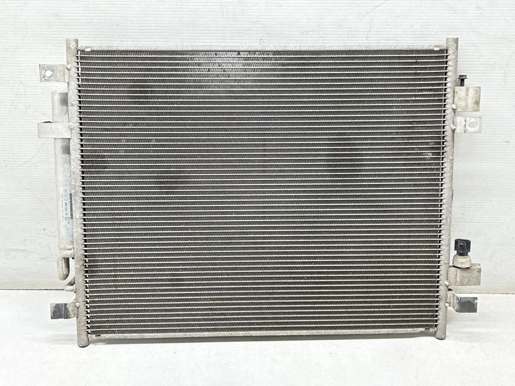 Jahutusvedeliku radiaator 92131BH40A – Nissan Note (E12) (2014-2016)