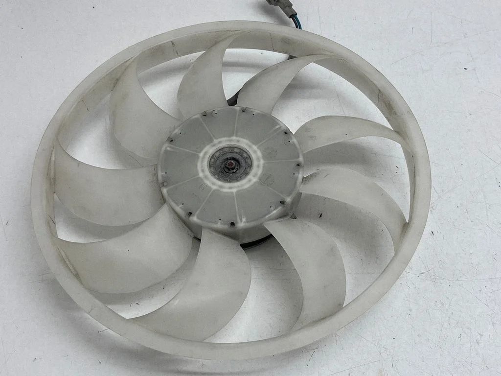 Electric radiator cooling fan