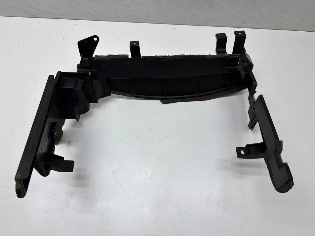 Radiaatori õhusuunaja(d) 214983VB3B – Nissan Note (E12) (2014-2016)