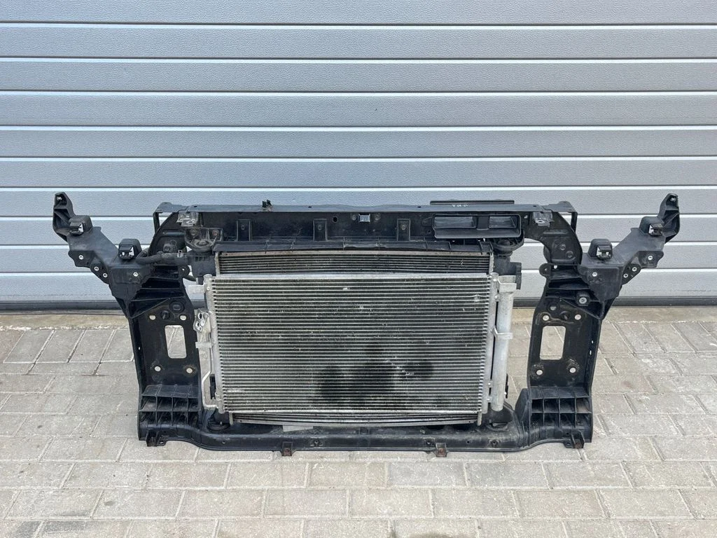 Radiator support slam panel 64101D7000