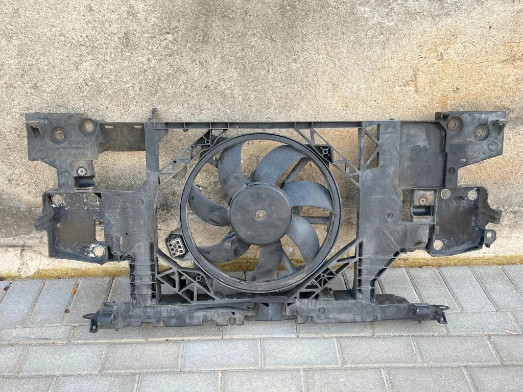 Radiatoru panelis 752100004R