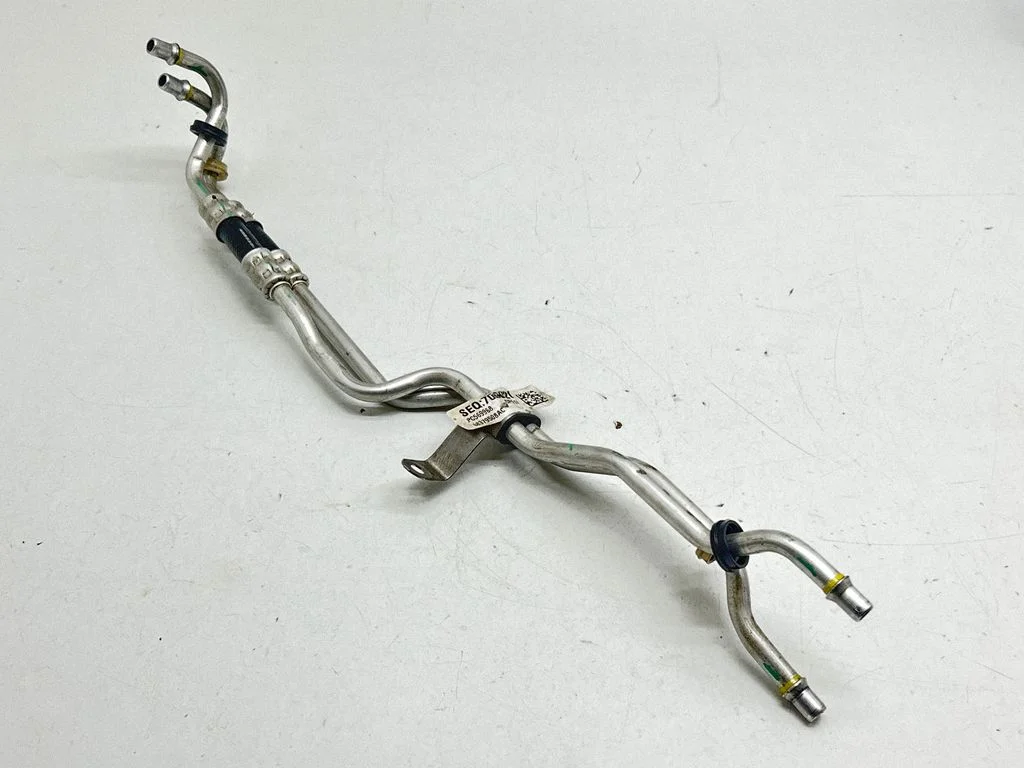 Gearbox oil cooler pipe/hose 68379508AC