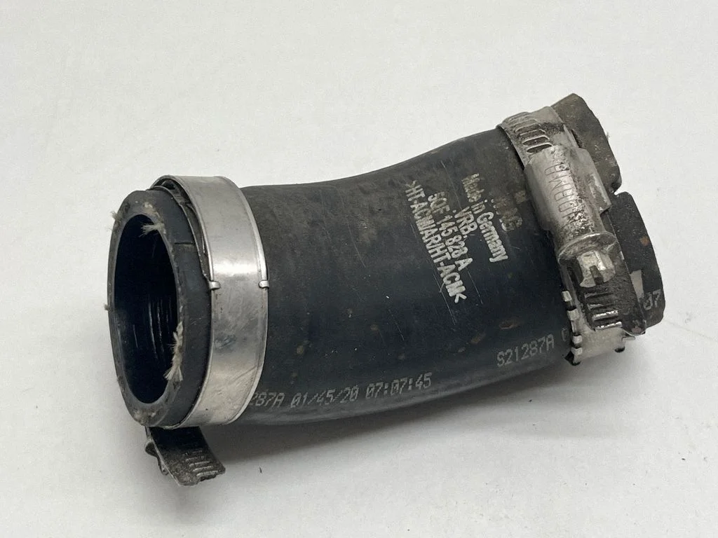 Intercooler hose/pipe 5QF145828A