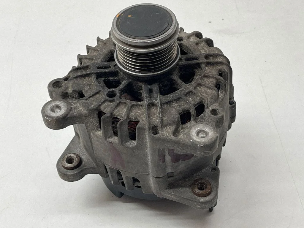 Alternator 04L903023H