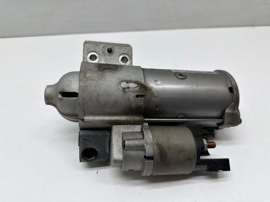 Starter motor 8671503