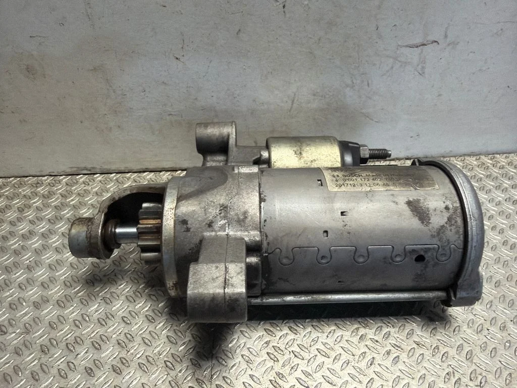 Starter 06L911021
