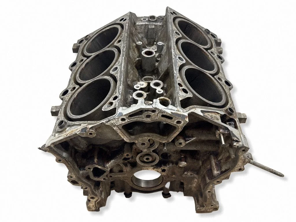 Engine block P05038796BA