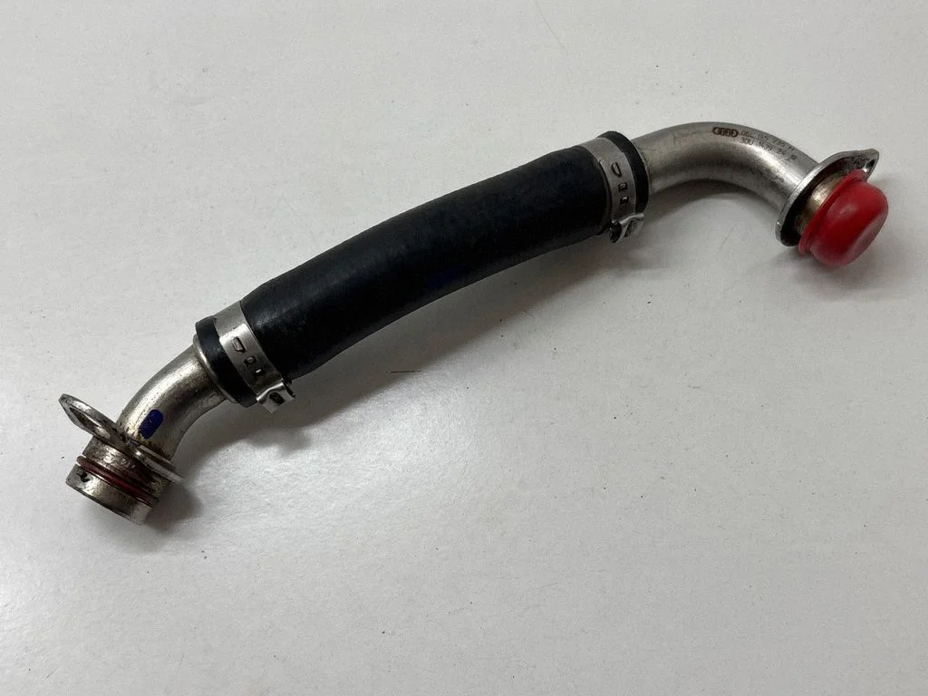 Turbo turbocharger oiling pipe/hose 06L145735H