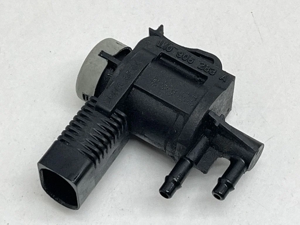 Turbo solenoid valve 1K0906283A