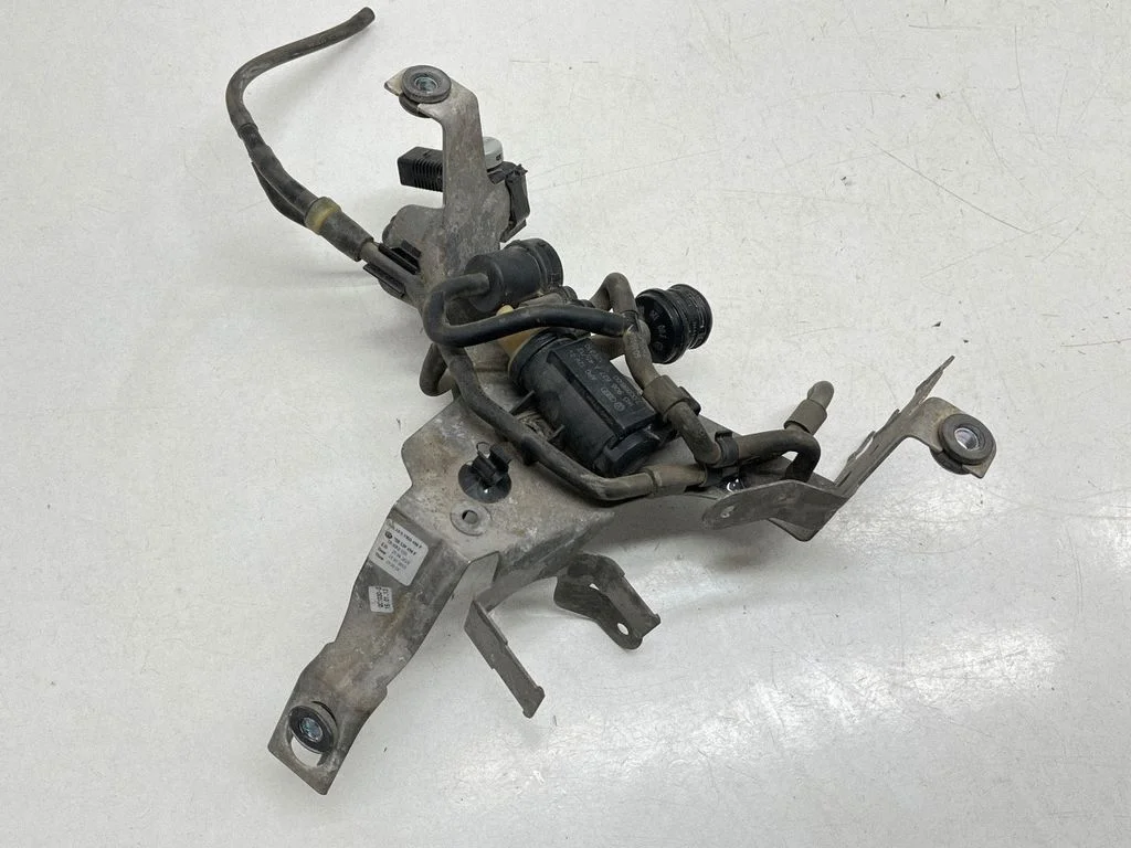 Turbo solenoid valve 1K0906627A