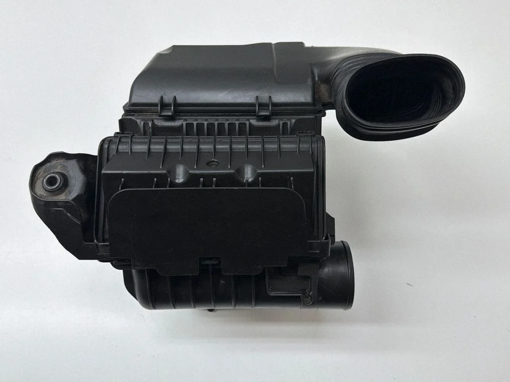 Õhufiltri korpus 165006427R