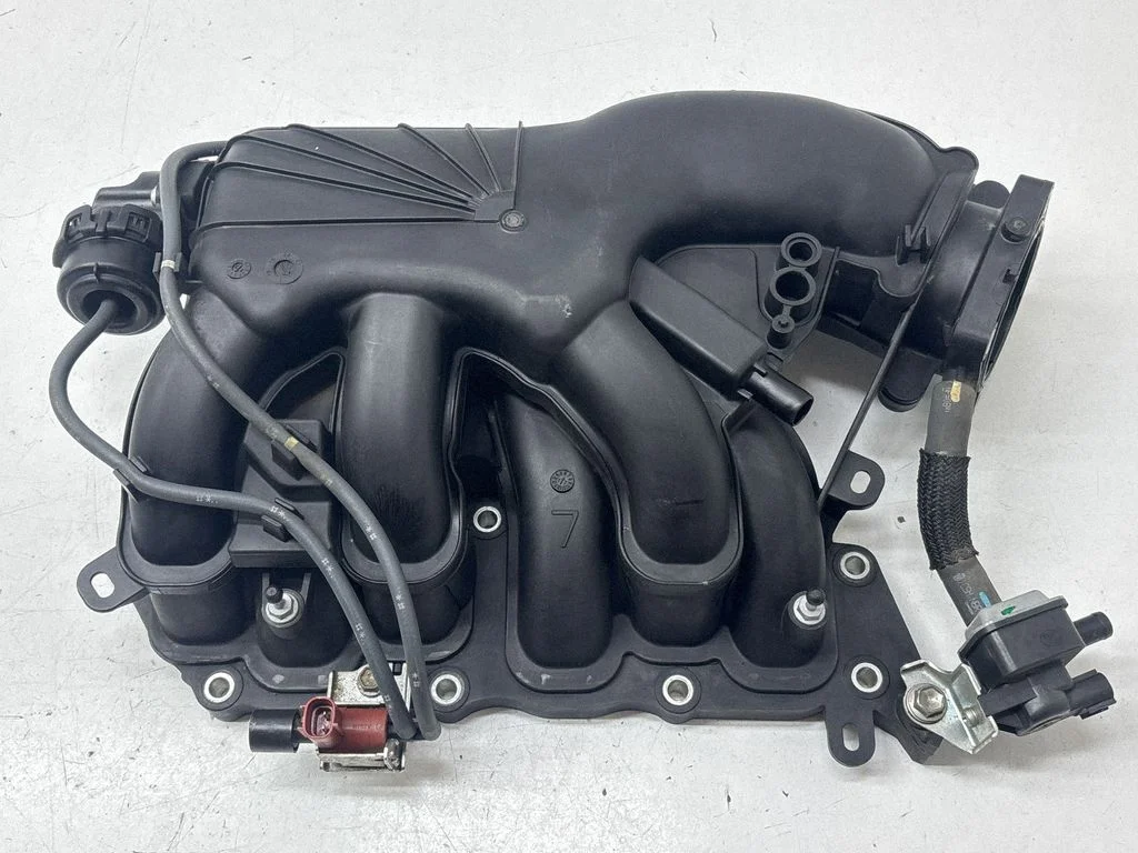 Intake manifold 171900P032 – Toyota Highlander XU50 (2013-2019)
