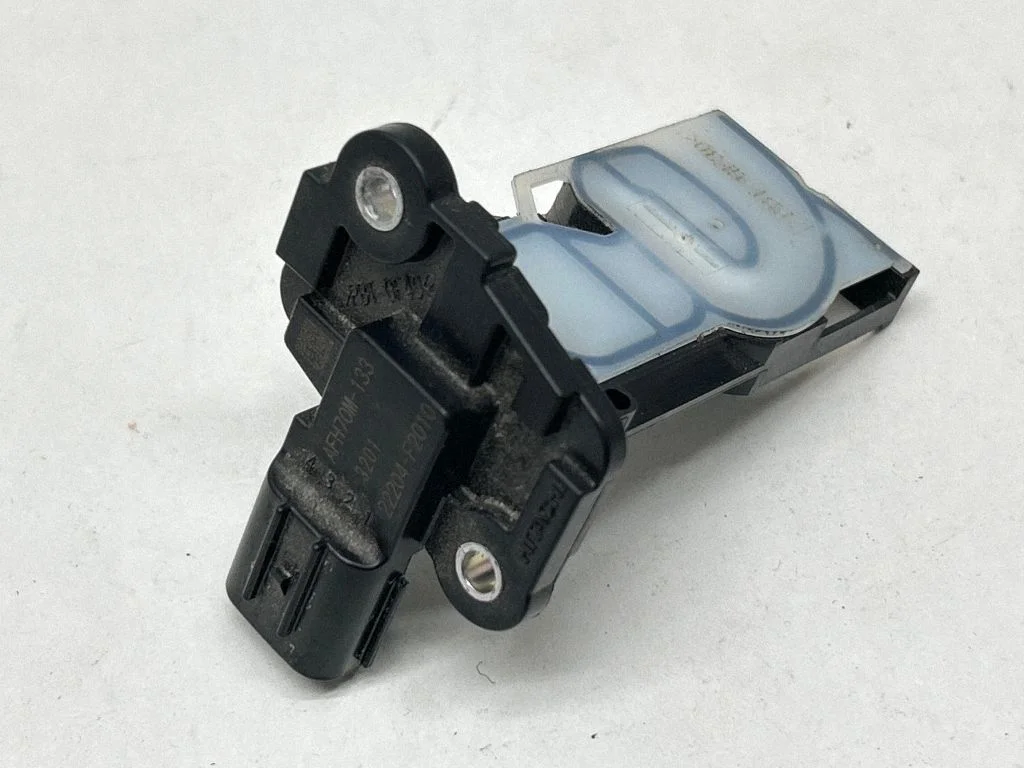 Mass air flow meter 22204F2010