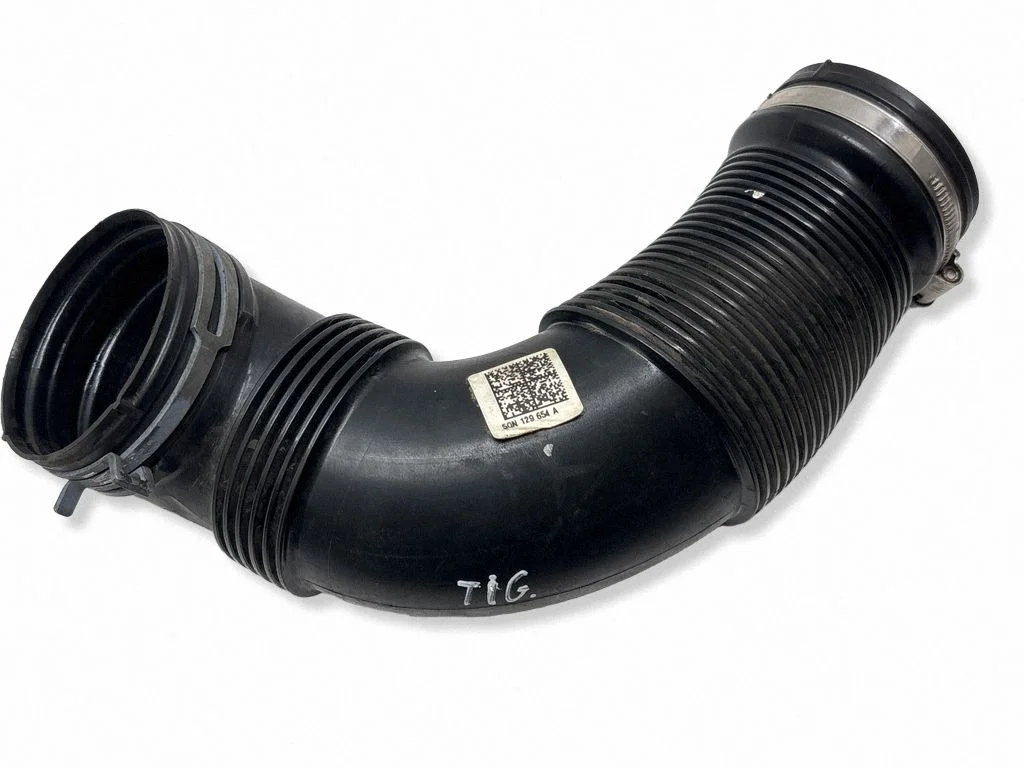 Turbo air intake inlet pipe/hose 5QN129654A