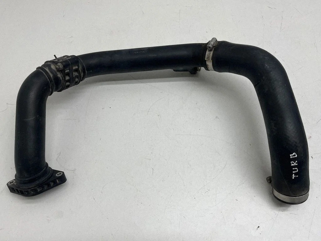 Air intake hose/pipe – Honda Civic IX (2011-2017)