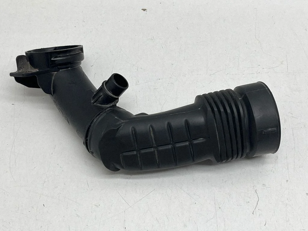Air intake hose/pipe 9810921180