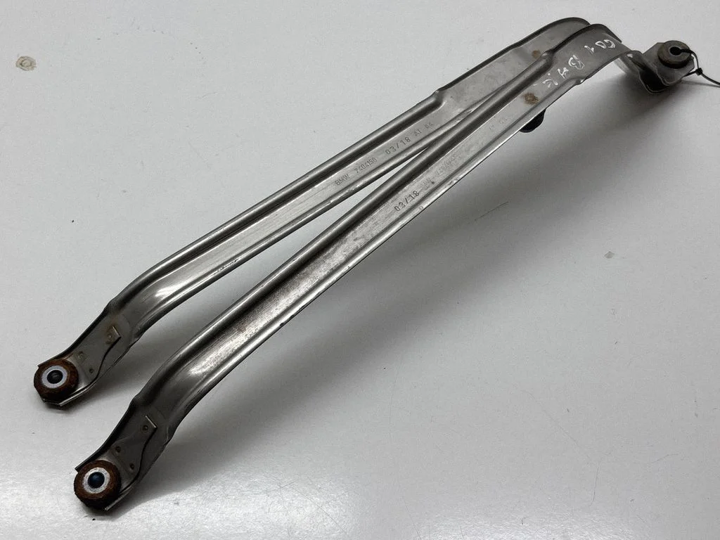 Kütusepaagi kinnitusklamber (-klambrid) 7404150