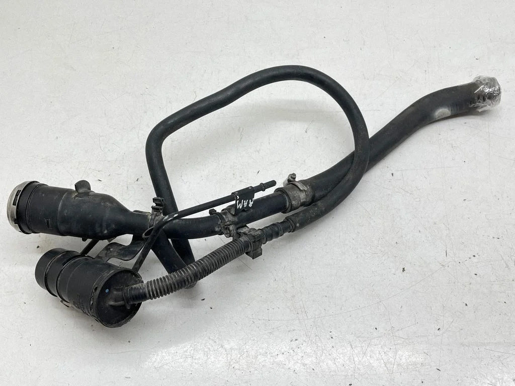 Fuel tank filler neck pipe 68408313AB