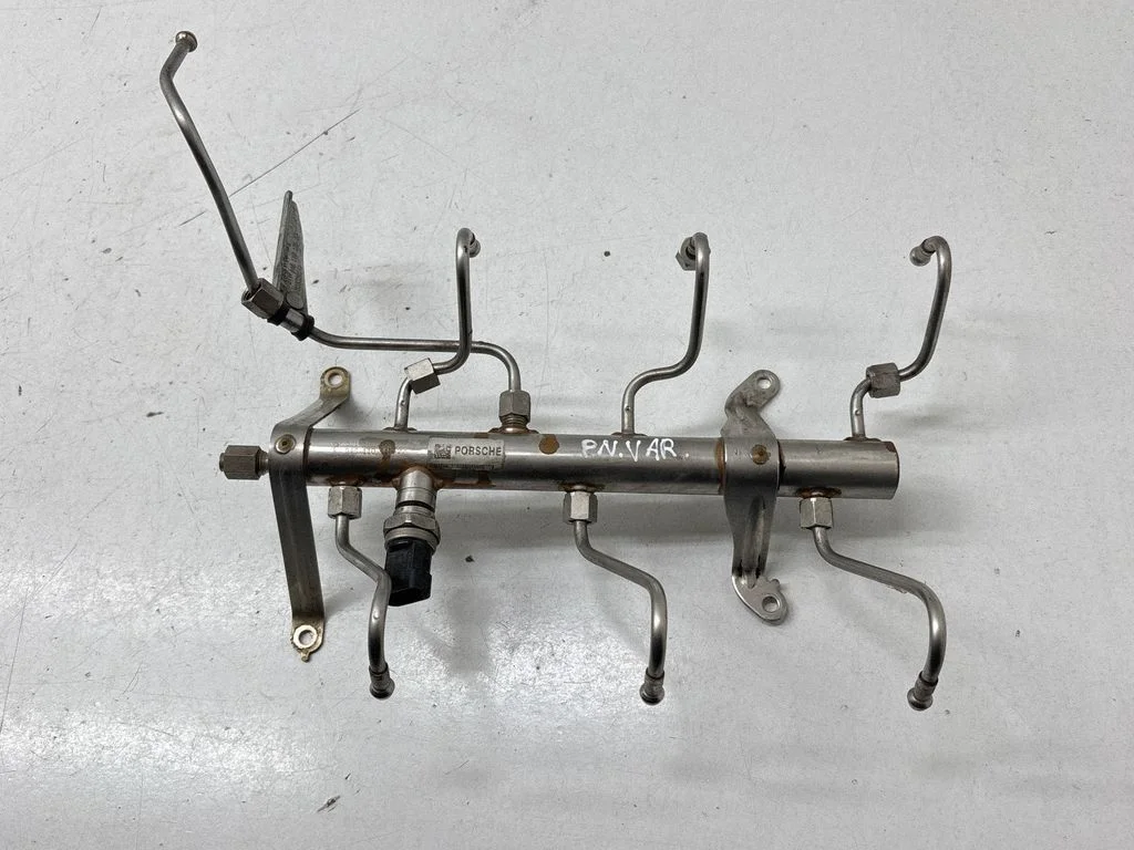 Fuel main line pipe 94611011522