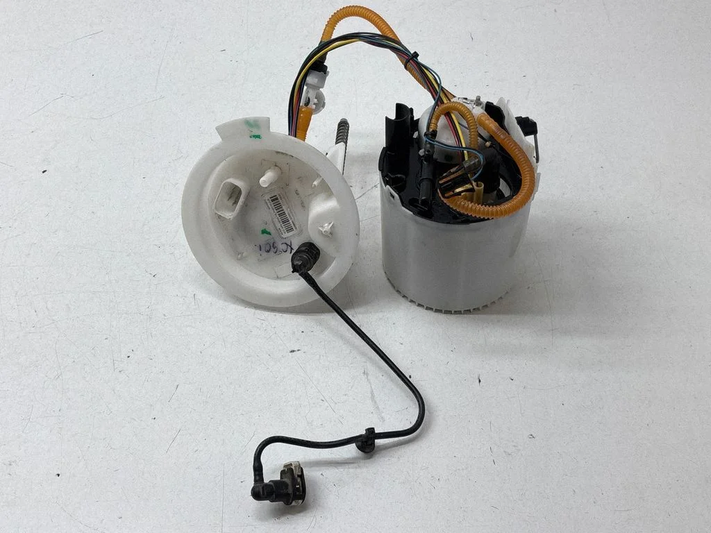 Kütuse kõrgsurvepump 32203572