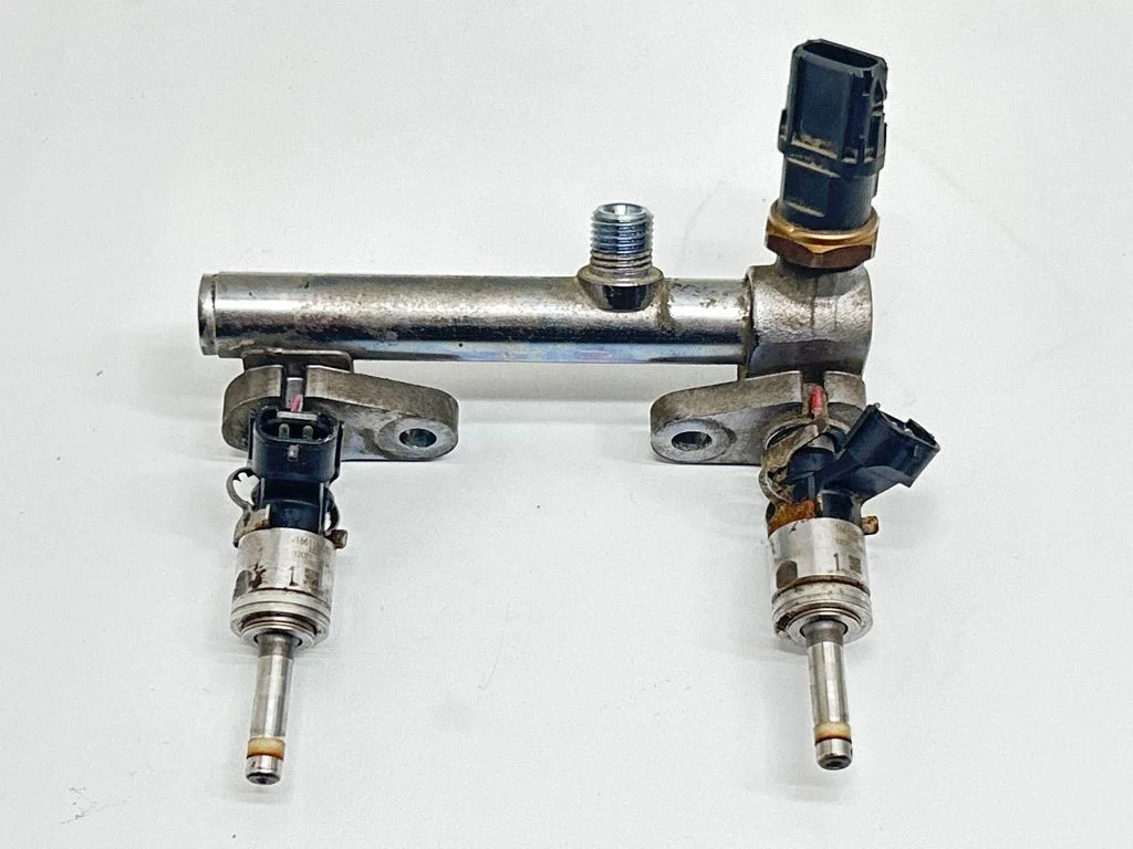 Komplet wtryskiwaczy AB041