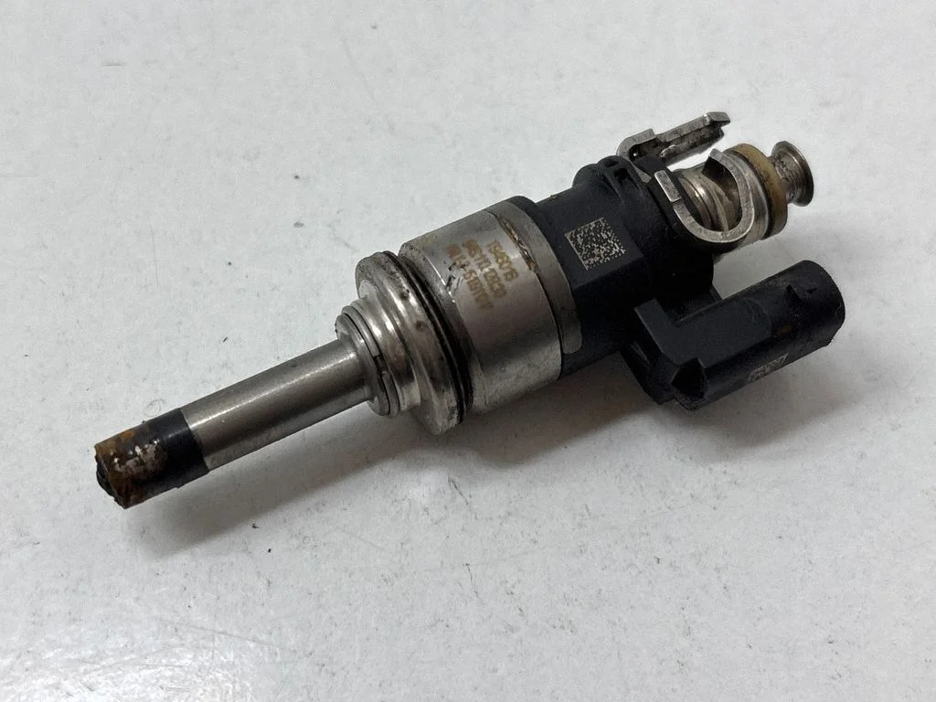 Fuel injector 94611012830