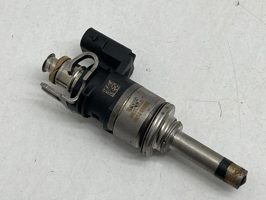 Fuel injector 94611012830