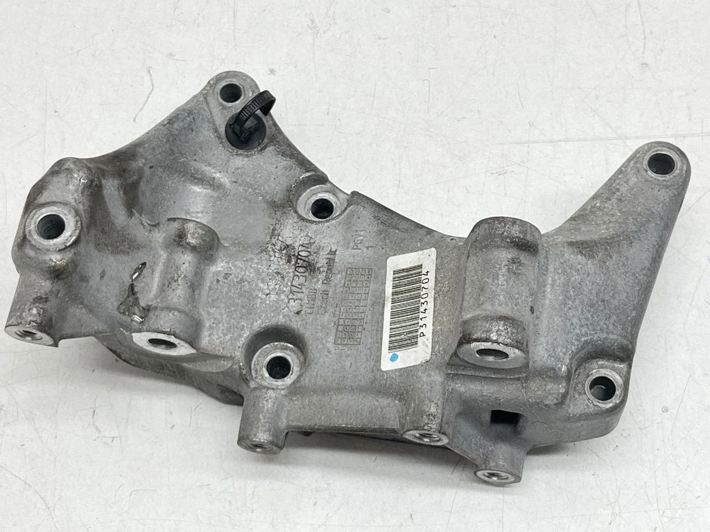 Generator/alternator bracket 31430704