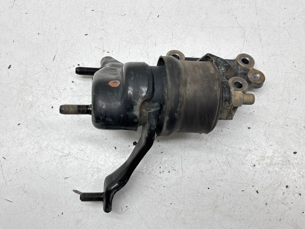Wspornik silnika 123250P050
