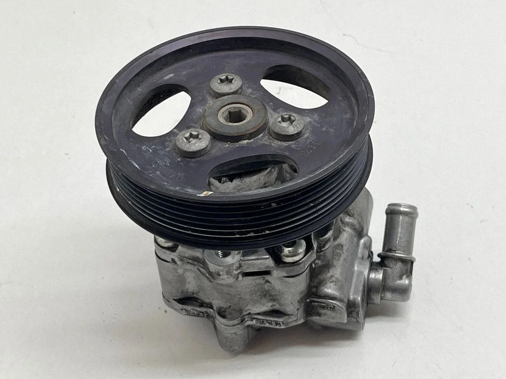 Power steering pump 7P5422154D