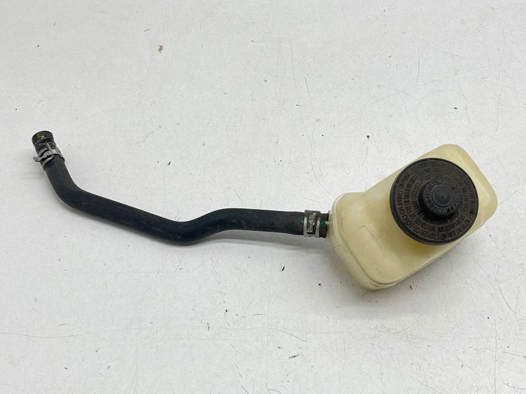 Power steering fluid tank/reservoir 13231140850 – Toyota Highlander XU50 (2013-2019)