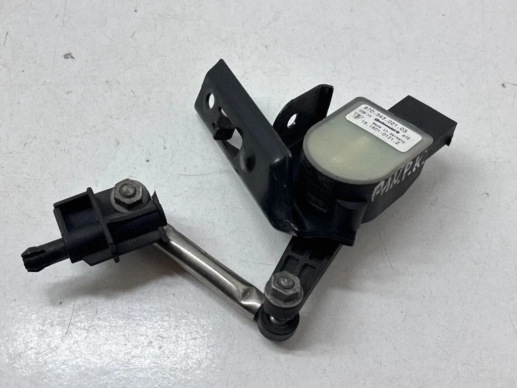 Headlight/headlamp level sensor 97034302103